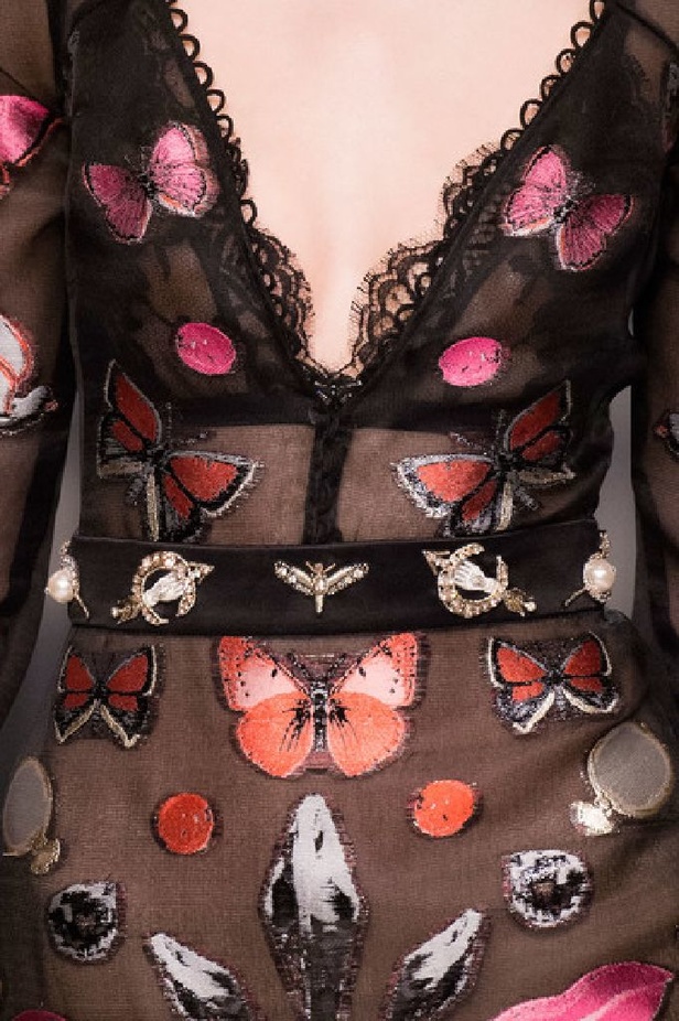 مجموعة الكسندر ماكوين لخريف وشتاء 2016