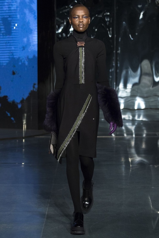 Kenzo مجموعة نابضة بالحيوية