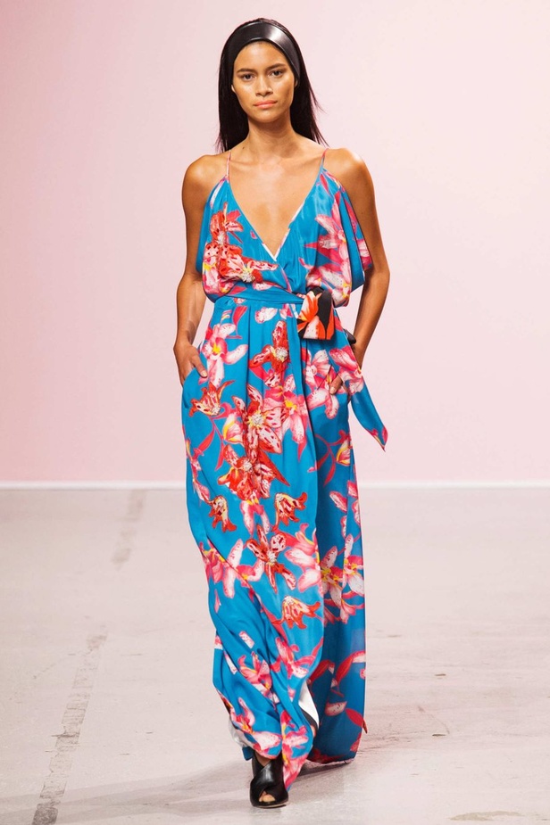 عرض أزياء PASCAL MILLET