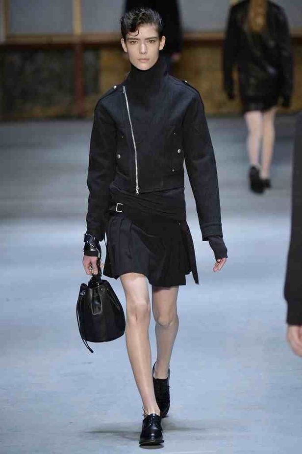 الأسود يطير بك مع خريف Diesel Black Gold