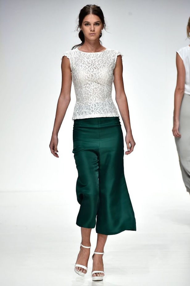 عرض ازياء Endemage لربيع و صيف 2016 