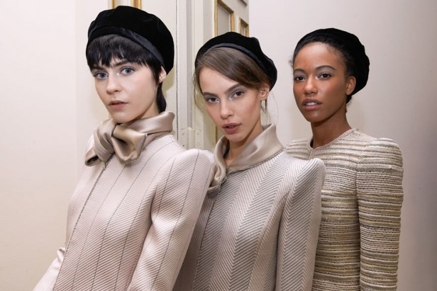 مجموعة جيورجيو ارماني للهوت كوتور لربيع وصيف 2021 