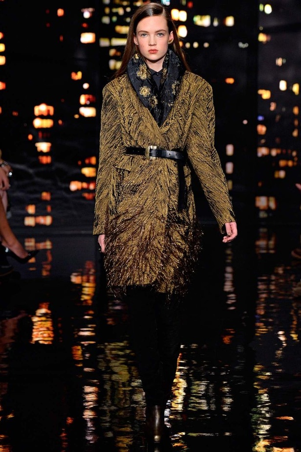 مجموعة دونا كاران: جمال الليل في نيويورك