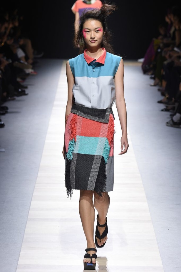 مجموعة Issey Miyake لربيع و صيف 2016