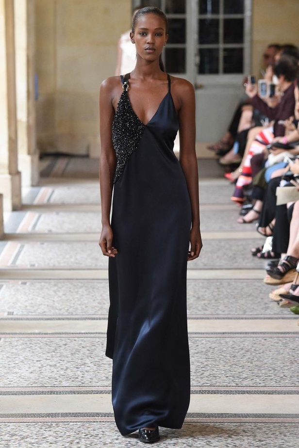 مجموعة بشرى جرار لشتاء 2016 : أناقة هادئة ومريحة