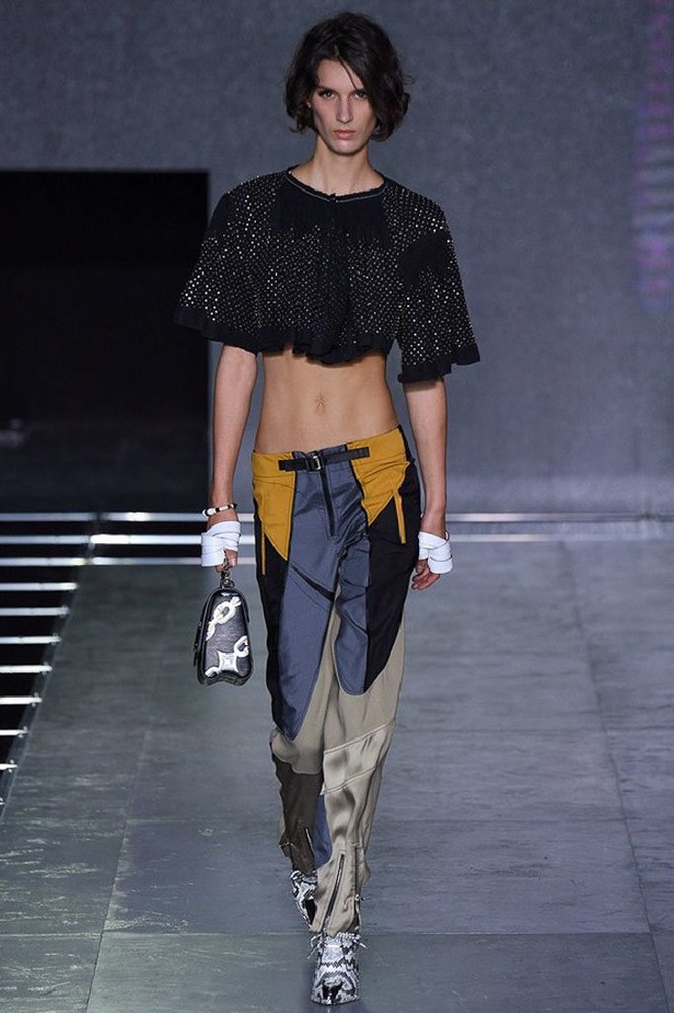 مجموعة Louis Vuitton لربيع و صيف 2016