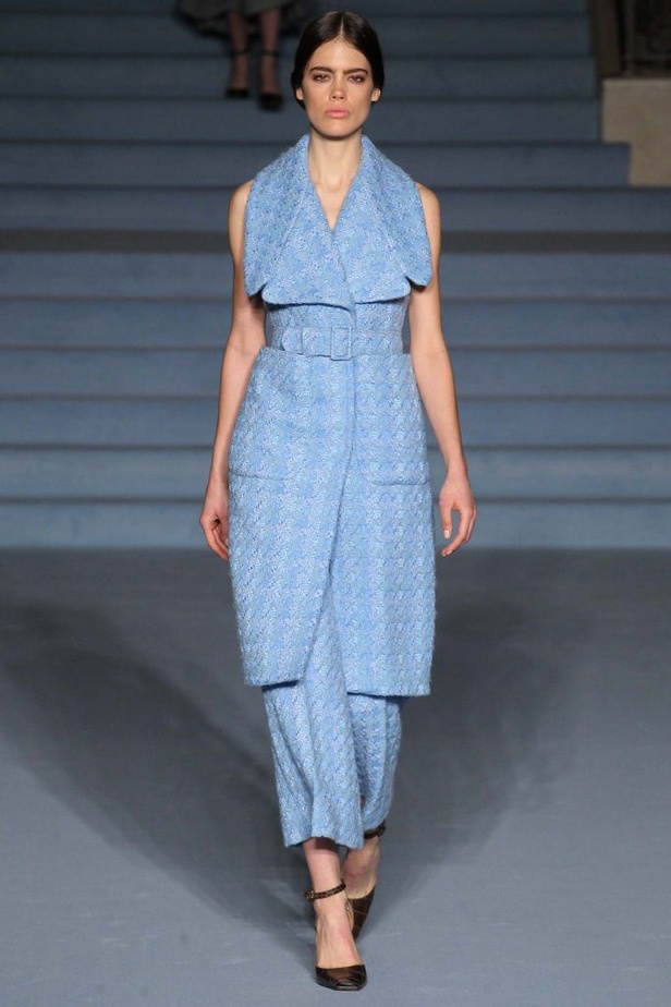 مجموعة Emilia Wickstead.. شتاء بألوان الربيع! 