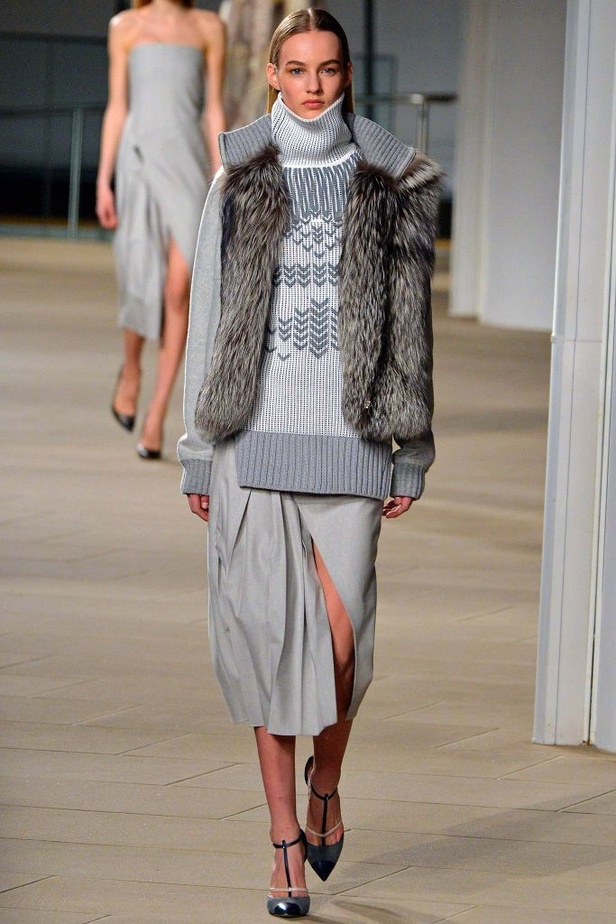 Prabal Gurung ...يجمع بين الدفء والأنوثة