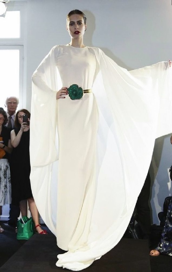 Stephane Rolland بين التكرار والمبالغة