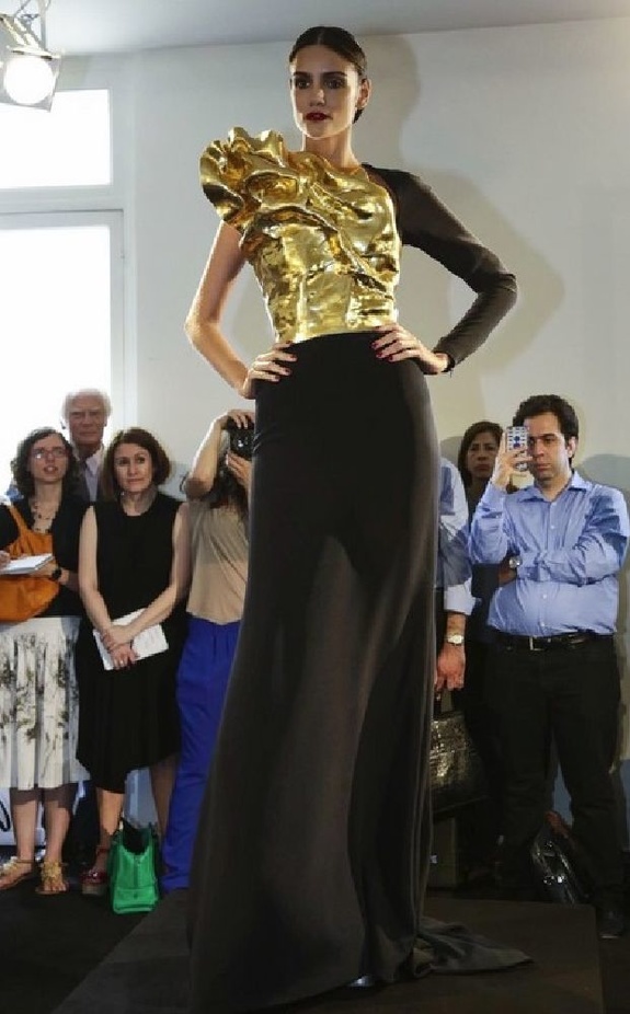 Stephane Rolland بين التكرار والمبالغة