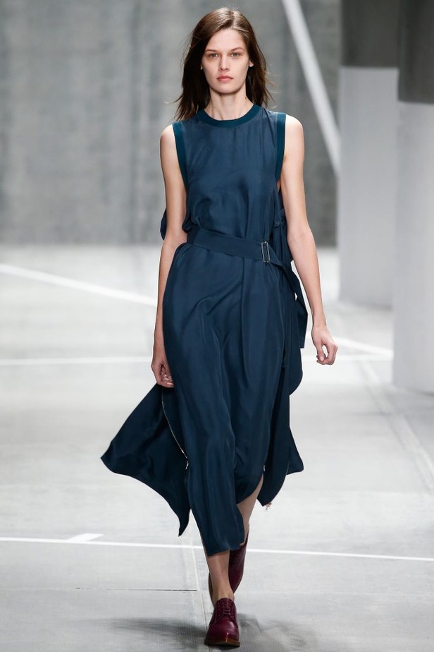 كلاسيكية رياضية معاصرة  في خريف "Lacoste"