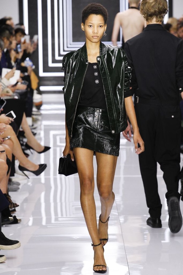 مجموعة Versus Versace لربيع و صيف 2016