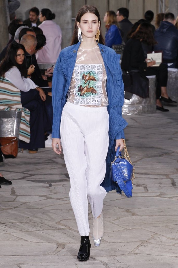 مجموعة Loewe لربيع و صيف 2016