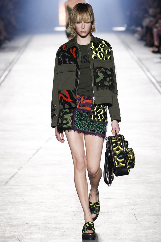 مجموعة Versace لربيع و صيف 2016