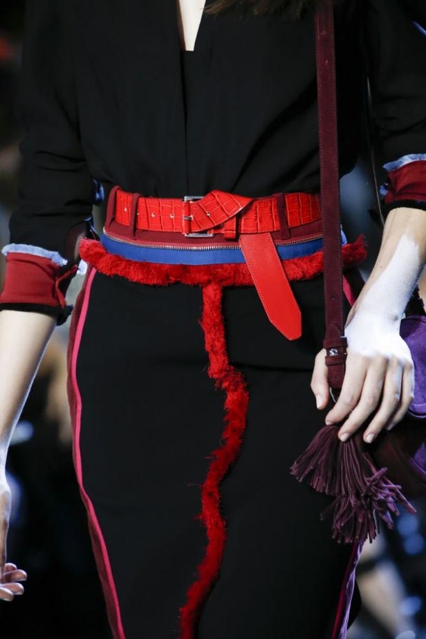 عرض Altuzarra للألبسة الجاهزة خريف شتاء 2016