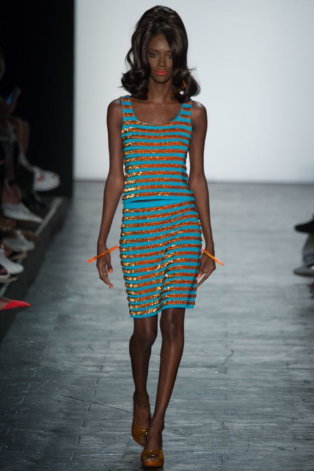 رحلة فكاهية وملونة في عالم Jeremy Scott الخاص!