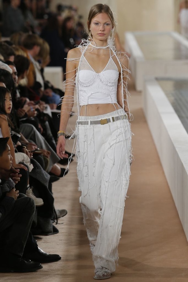 مجموعة Balenciaga لربيع و صيف 2016