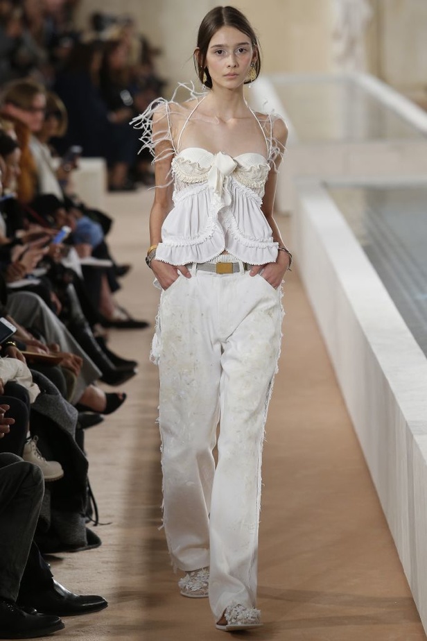 مجموعة Balenciaga لربيع و صيف 2016