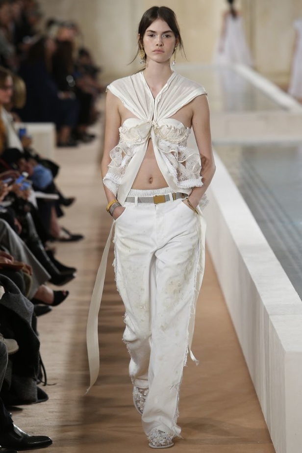مجموعة Balenciaga لربيع و صيف 2016