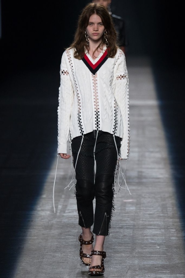 مجموعة متفردة لـAlexander Wang في جو مليء بالنجوم