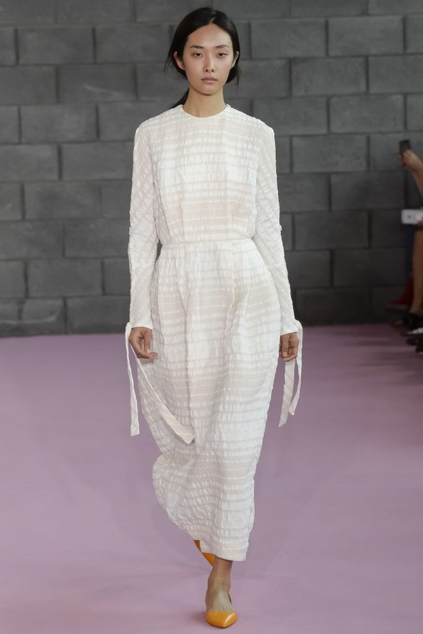 مجموعة Emilia Wickstead لربيع و صيف 2016