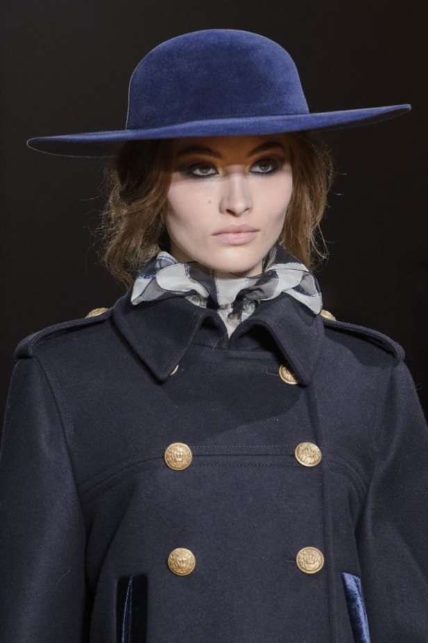  مجموعة Alberta Ferretti لخريف وشتاء 2017 !