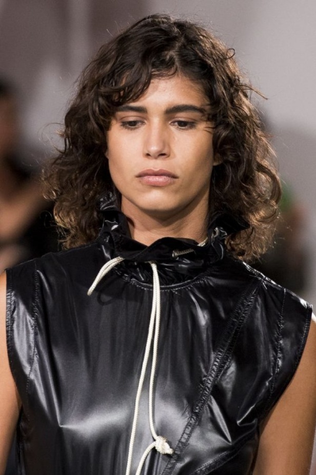  ازياء كالفن كلاين في أسبوع الموضة النيوركى للصيف