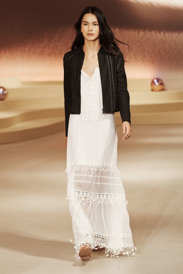 Elie Tahari: ستايل الشراشيب والأقمشة الشفافة لربيع 2016