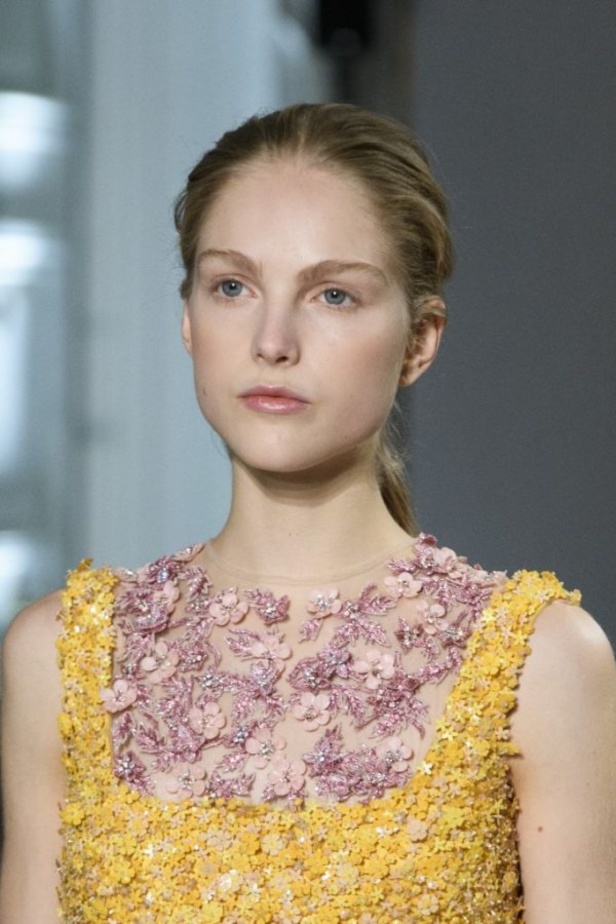 عرض ملكي لمجموعة جيامباتيستا فالي لربيع وصيف 2017