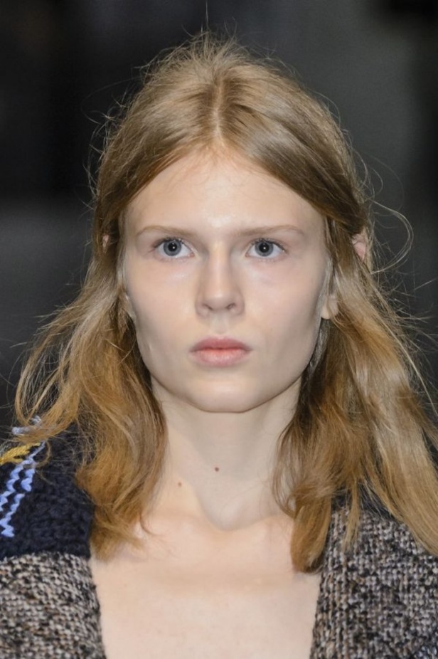 عرض أزياء Prada لخريف ٢٠١٧ !