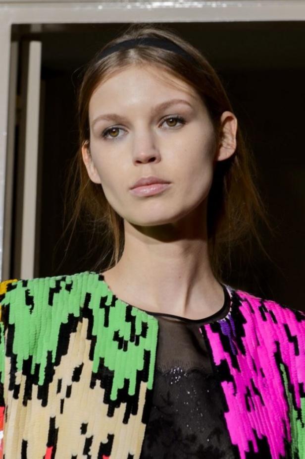 مجموعة الألبسة الراقية من شياباريلي لربيع 2017