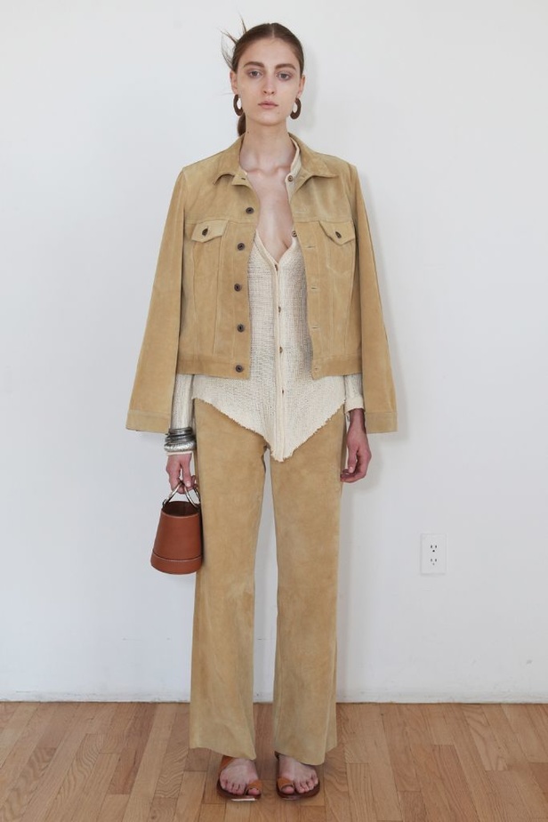 مجموعة باهتة وغير ملفتة من Simon Miller!