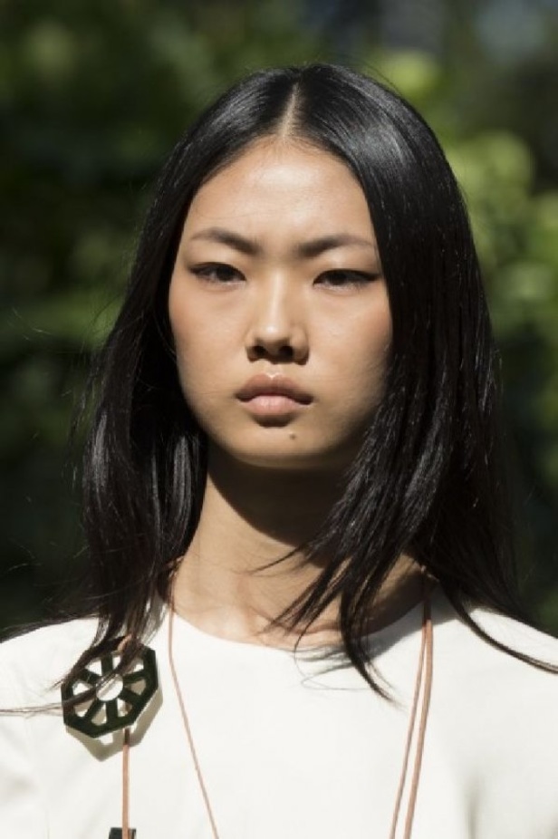 مجموعة دار "توري بورتش" لموسم ربيع وصيف 2018