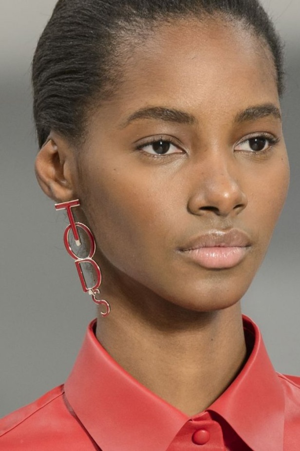  عرض أزياء “تودز” Tod’s لخريف وشتاء ٢٠١٧ !