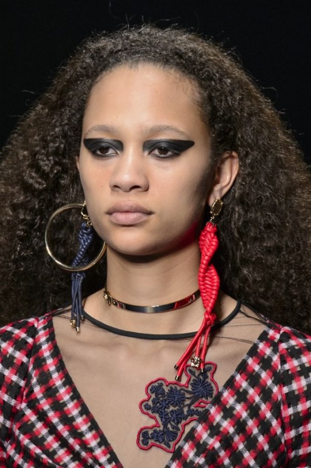 مجموعة "فيرساتشي" لموسم خريف وشتاء 2017-2018