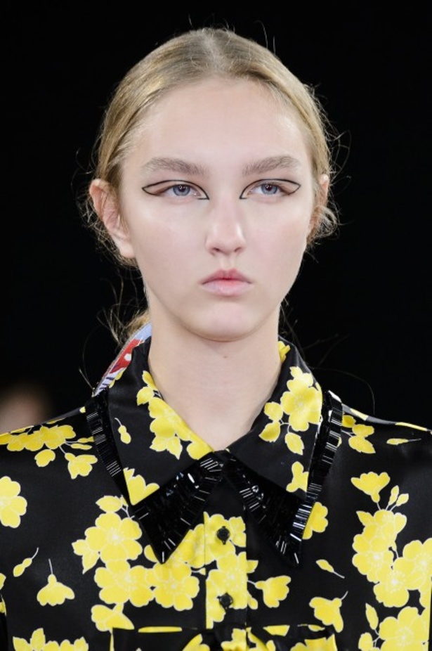 عرض روشاس لربيع وصيف 2018 باسبوع الموضة في باريس