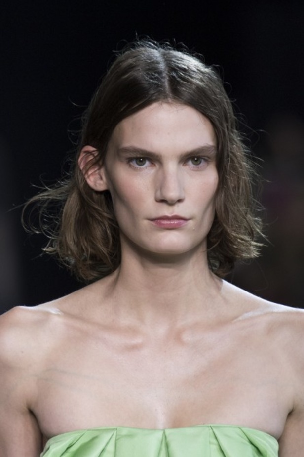 اسبوع الموضة في باريس 2019 أزياء ROCHAS الفاخرة لربيع وصيف 2020