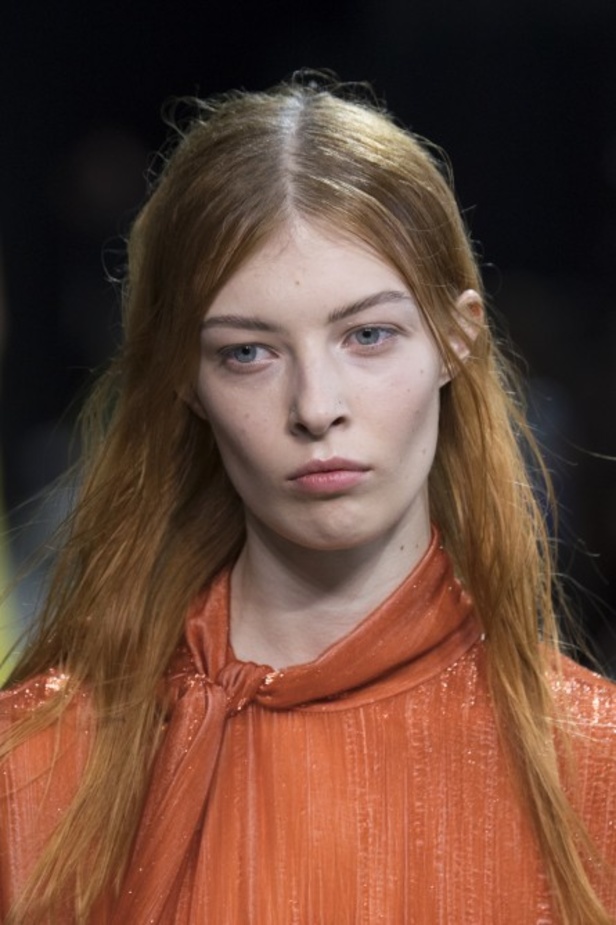 اسبوع الموضة في باريس 2019 أزياء ROCHAS الفاخرة لربيع وصيف 2020