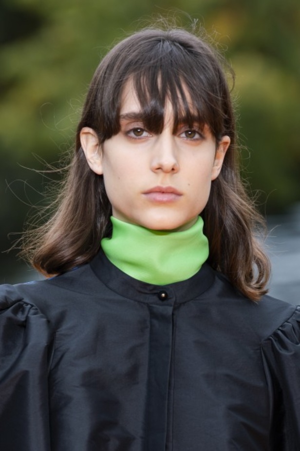 اسبوع الموضة في لندن 2019 أزياء ROKSANDA لربيع وصيف 2020