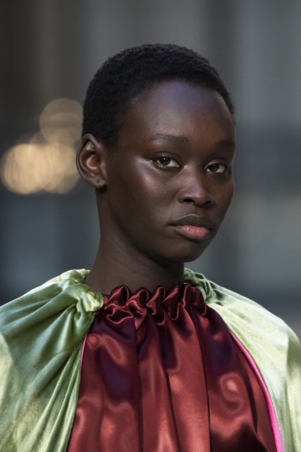 ازياء ROKSANDA لخريف وشتاء 2020-2021 خلال اسبوع الموضة في لندن   