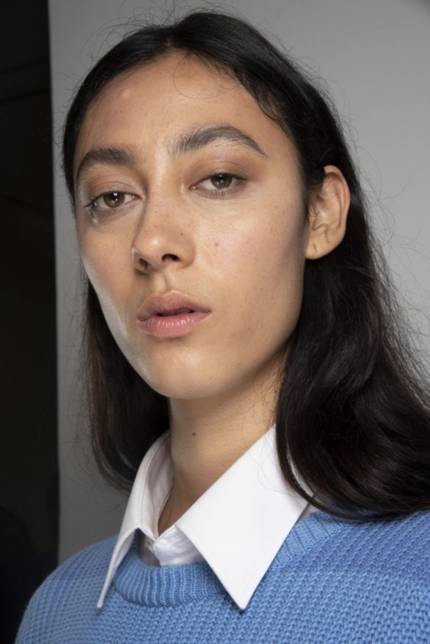 اسبوع الموضة في لندن 2019 أزياء ROKSANDA لربيع وصيف 2020