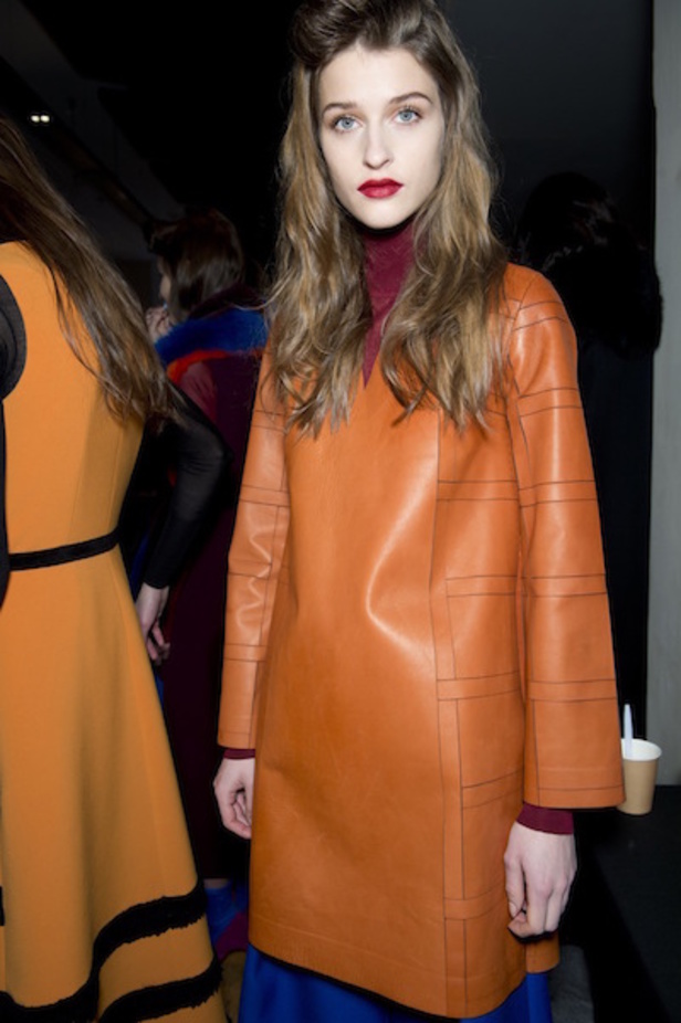 Roksanda Llincic......قوّة بالألوان واحتشام بأناقة 