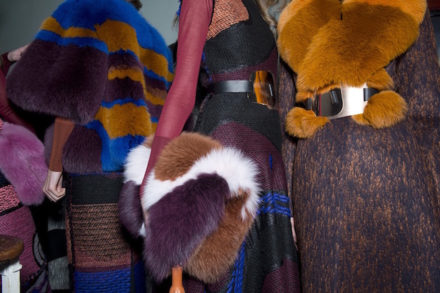 Roksanda Llincic......قوّة بالألوان واحتشام بأناقة 