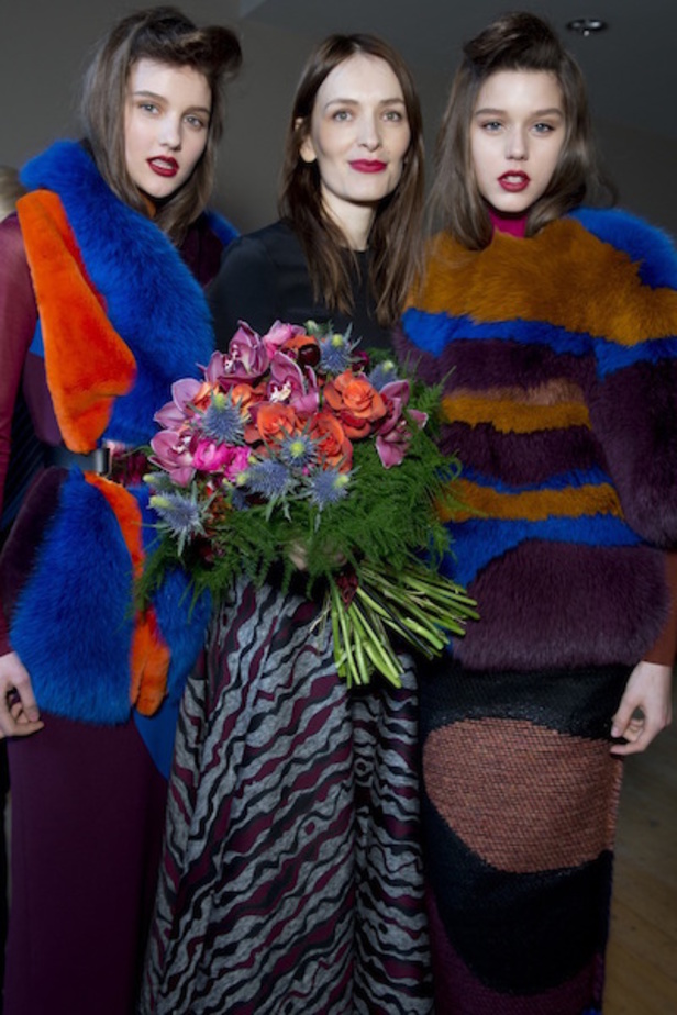 Roksanda Llincic......قوّة بالألوان واحتشام بأناقة 