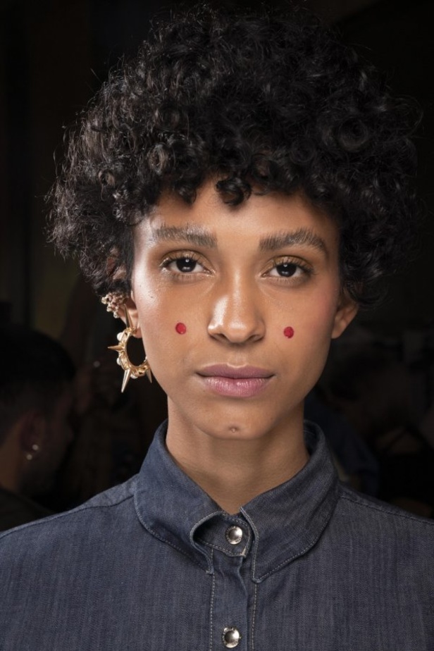 اسبوع الموضة في ميلان 2019 أزياء  STELLA JEAN الجاهزة لربيع وصيف 2020