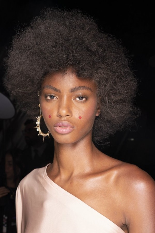 اسبوع الموضة في ميلان 2019 أزياء  STELLA JEAN الجاهزة لربيع وصيف 2020