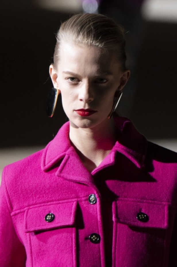 مجموعة سان لوران خريف وشتاء 2020-2021 من باريس