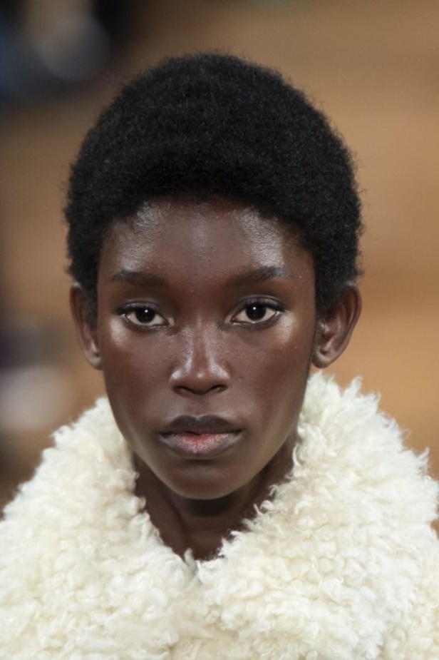 مجموعة ستيلا مكارتني لموسم خريف وشتاء 2020-2021