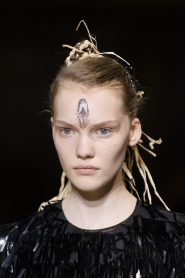 عرض مجموعة Simone Rocha ربيع وصيف 2019