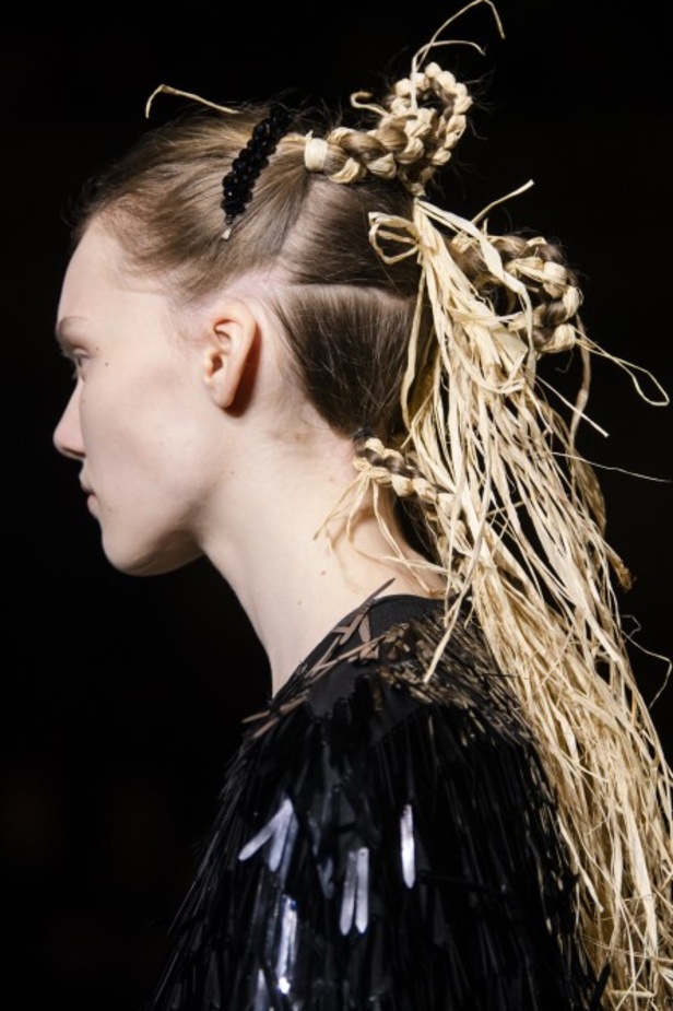 عرض مجموعة Simone Rocha ربيع وصيف 2019